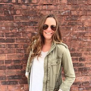 Meet your Posher, Isabella